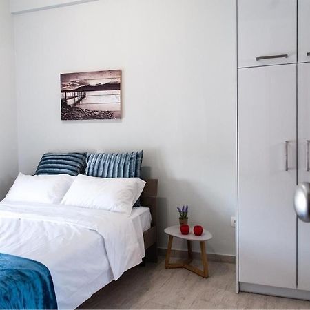 Konstantinou Apartment - Smart & Roof Top Terrace Athen Exterior foto